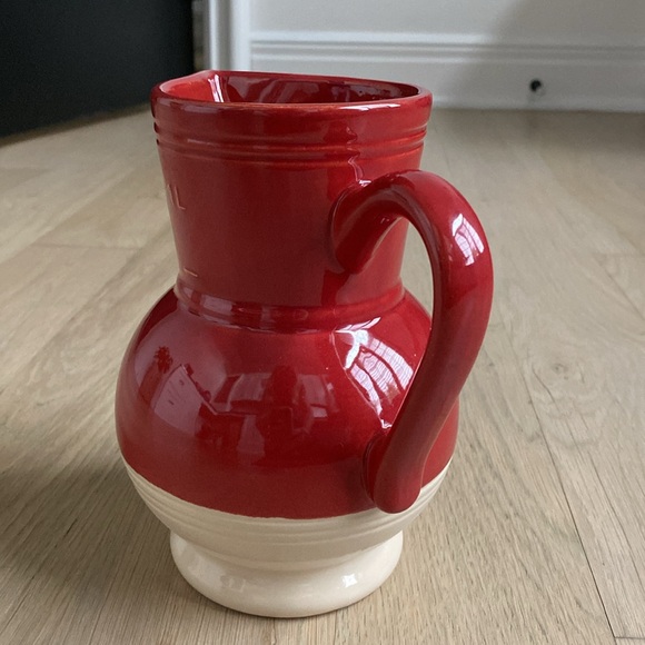 Emile Henry 1L Pitcher - Red - Picture 2 of 5